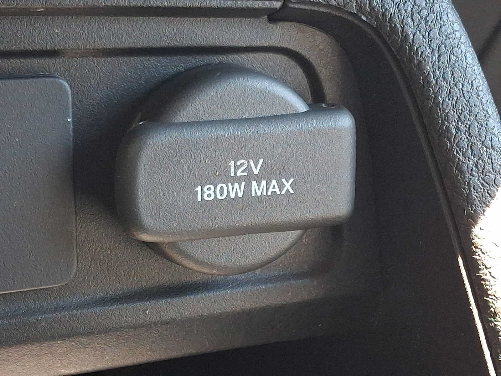Certified 2023 Honda Pilot LX image 24