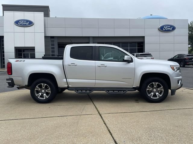 Used 2016 Chevrolet Colorado Z71 AWD/4WD image 2