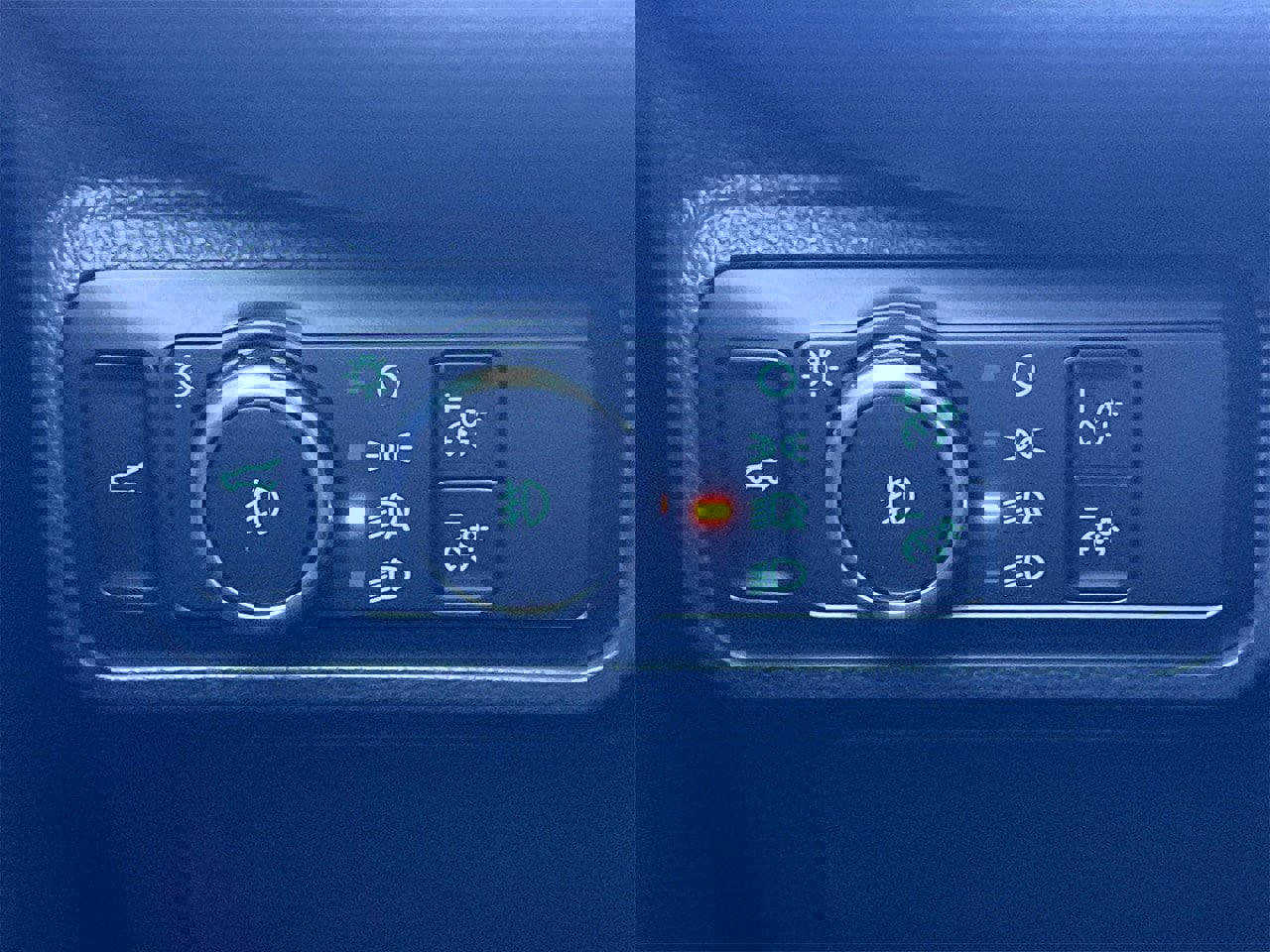 New 2026 Ford Explorer ST w/ Sun And Sound Package image 16