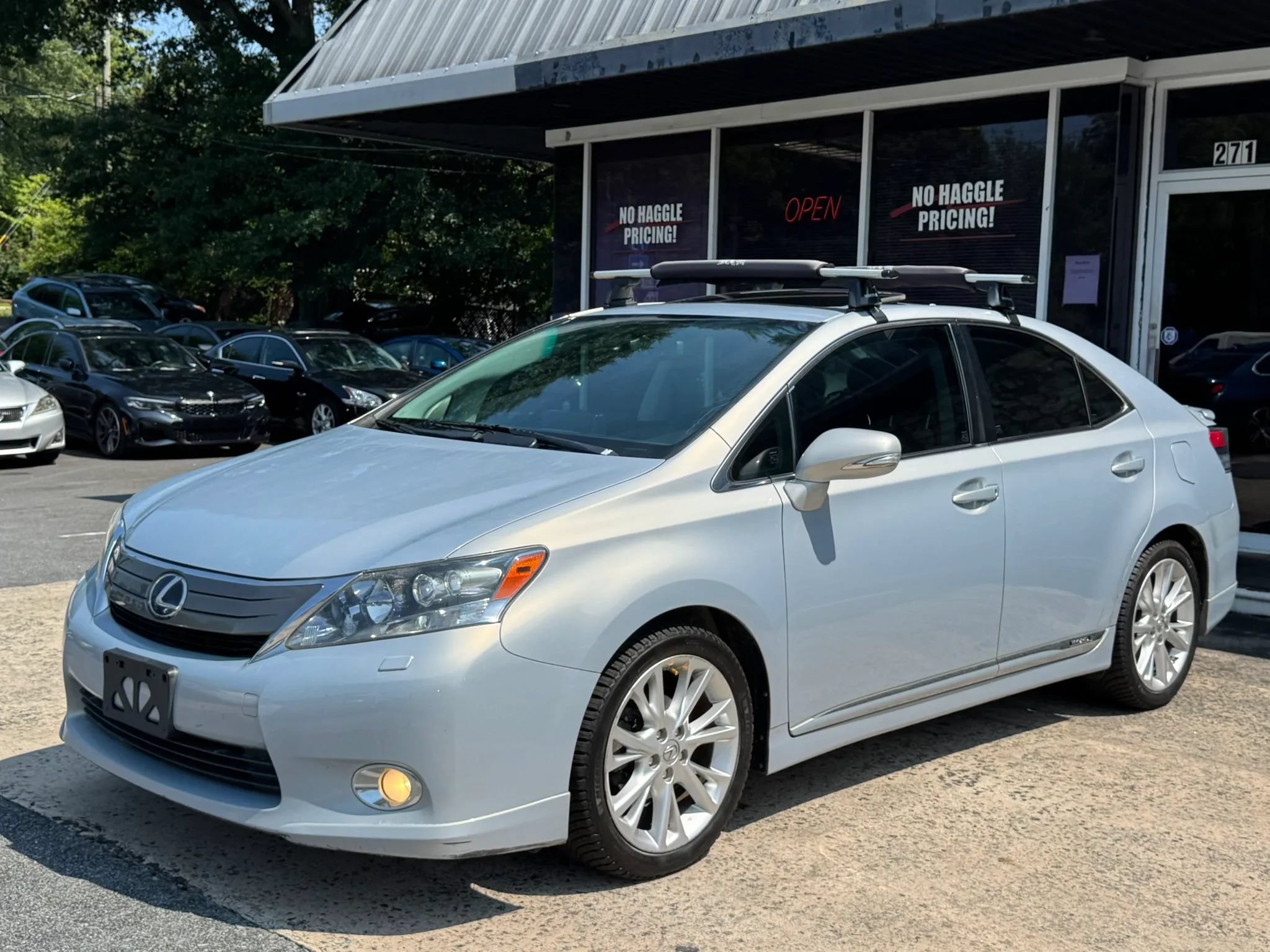 Used 2010 Lexus HS 250h FWD image 3