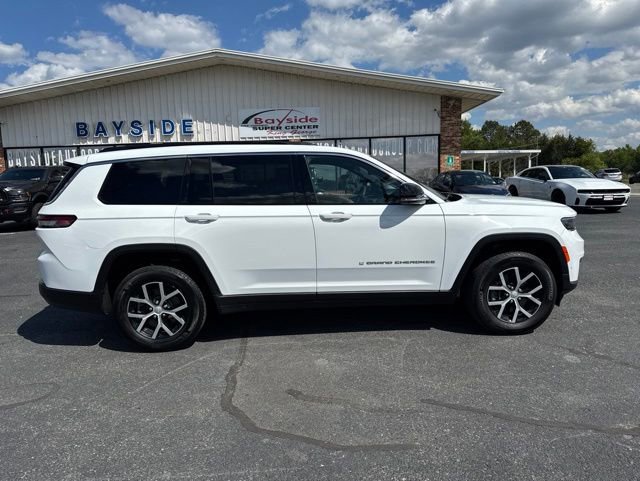 Used 2024 Jeep Grand Cherokee L Limited w/ Luxury Tech Group II AWD/4WD image 8