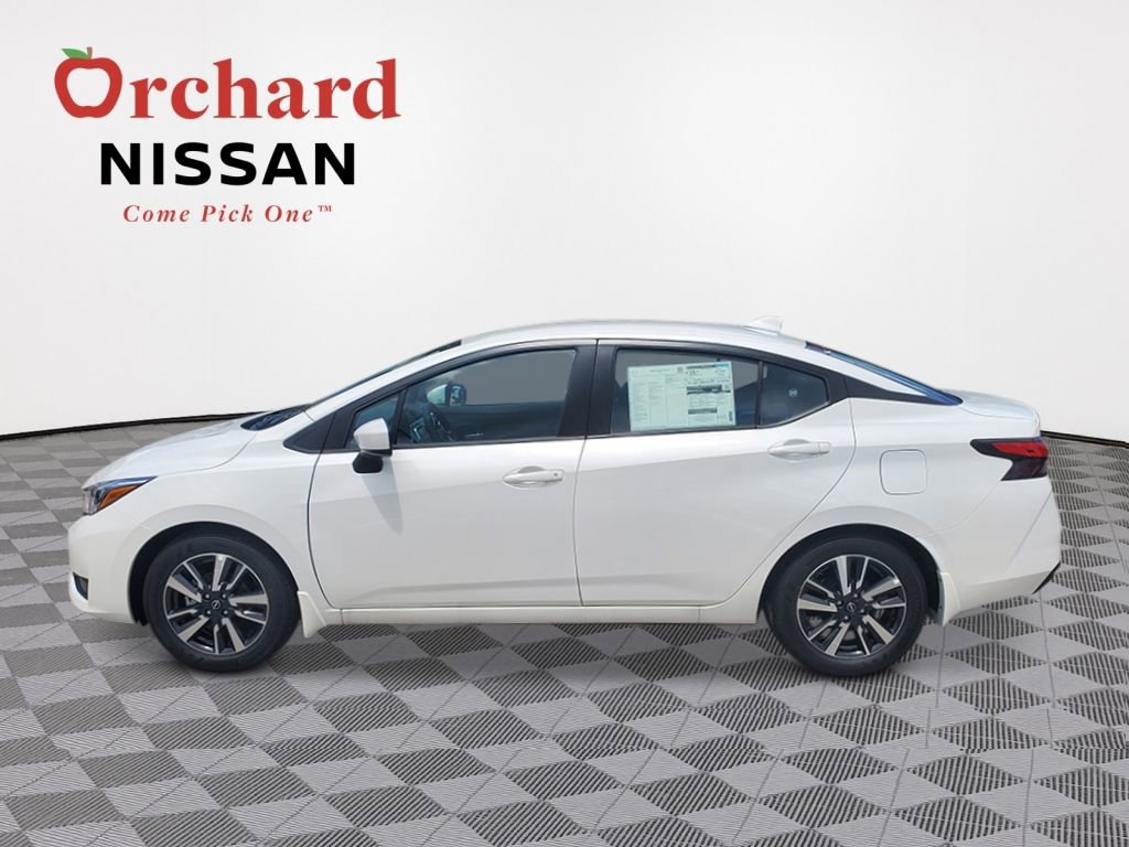 New 2025 Nissan Versa SV w/ Trunk Package FWD image 2