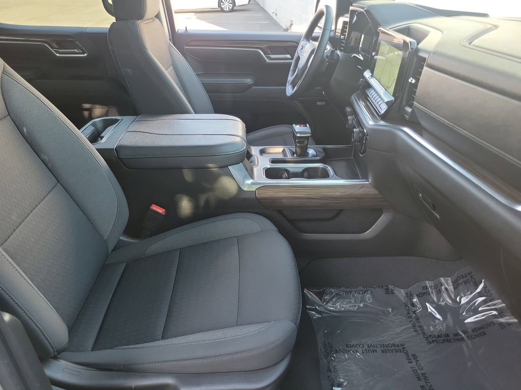 Used 2025 Chevrolet Silverado 1500 RST w/ Convenience Package II image 22