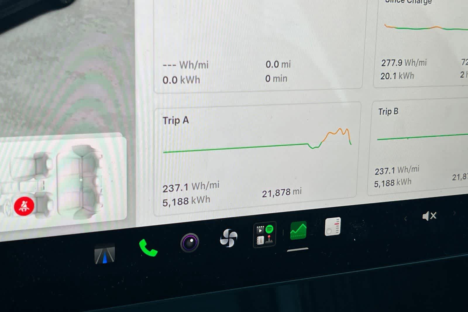 Used 2025 Tesla Model 3 Long Range RWD image 26