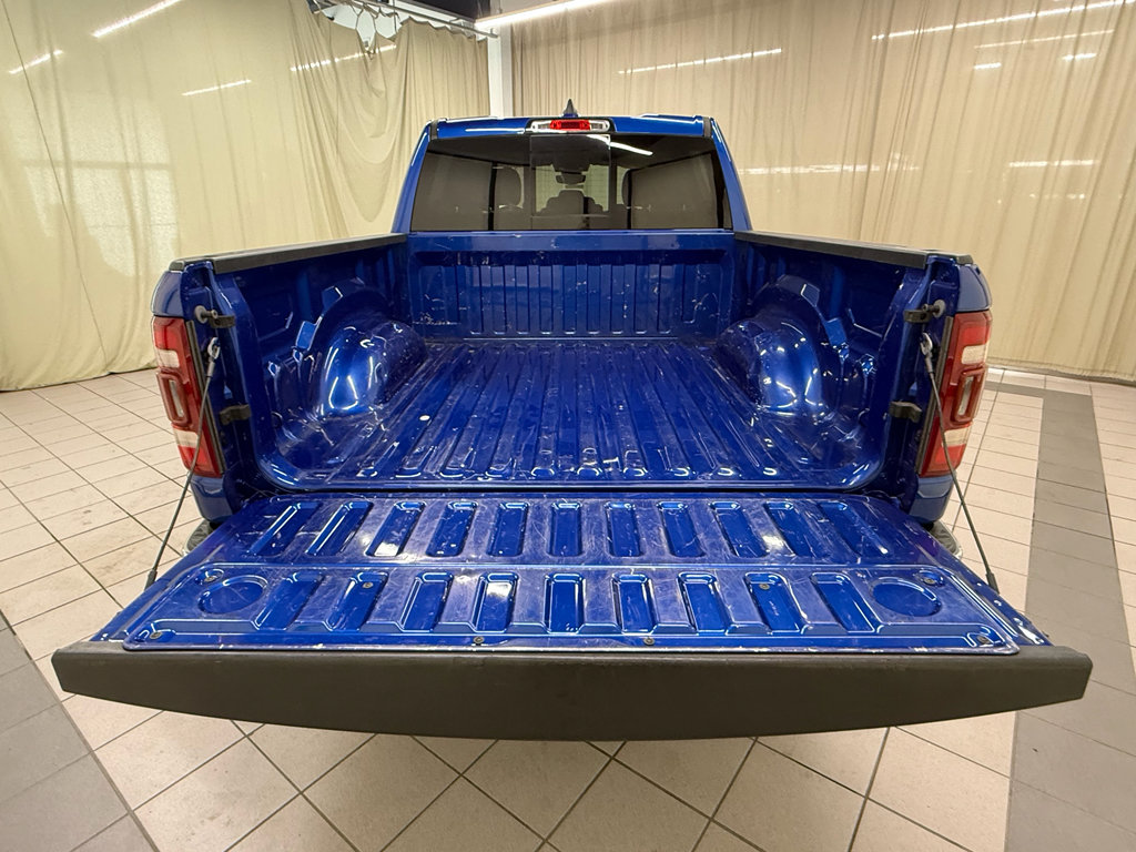 Used 2019 RAM 1500 Laramie AWD/4WD image 14