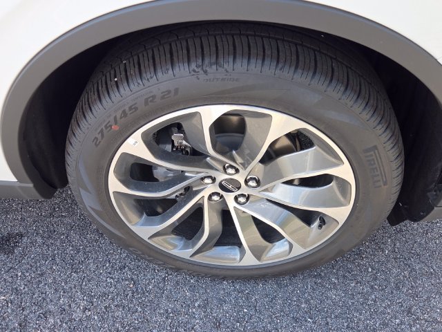 New 2026 Lincoln Aviator Reserve RWD image 12