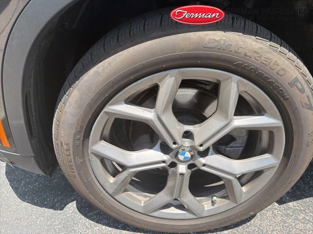 Used 2023 BMW X3 xDrive30i w/ Premium Package w/ZPA AWD/4WD image 3