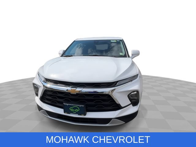 Certified 2024 Chevrolet Blazer LT w/ Driver Confidence Package AWD/4WD image 3