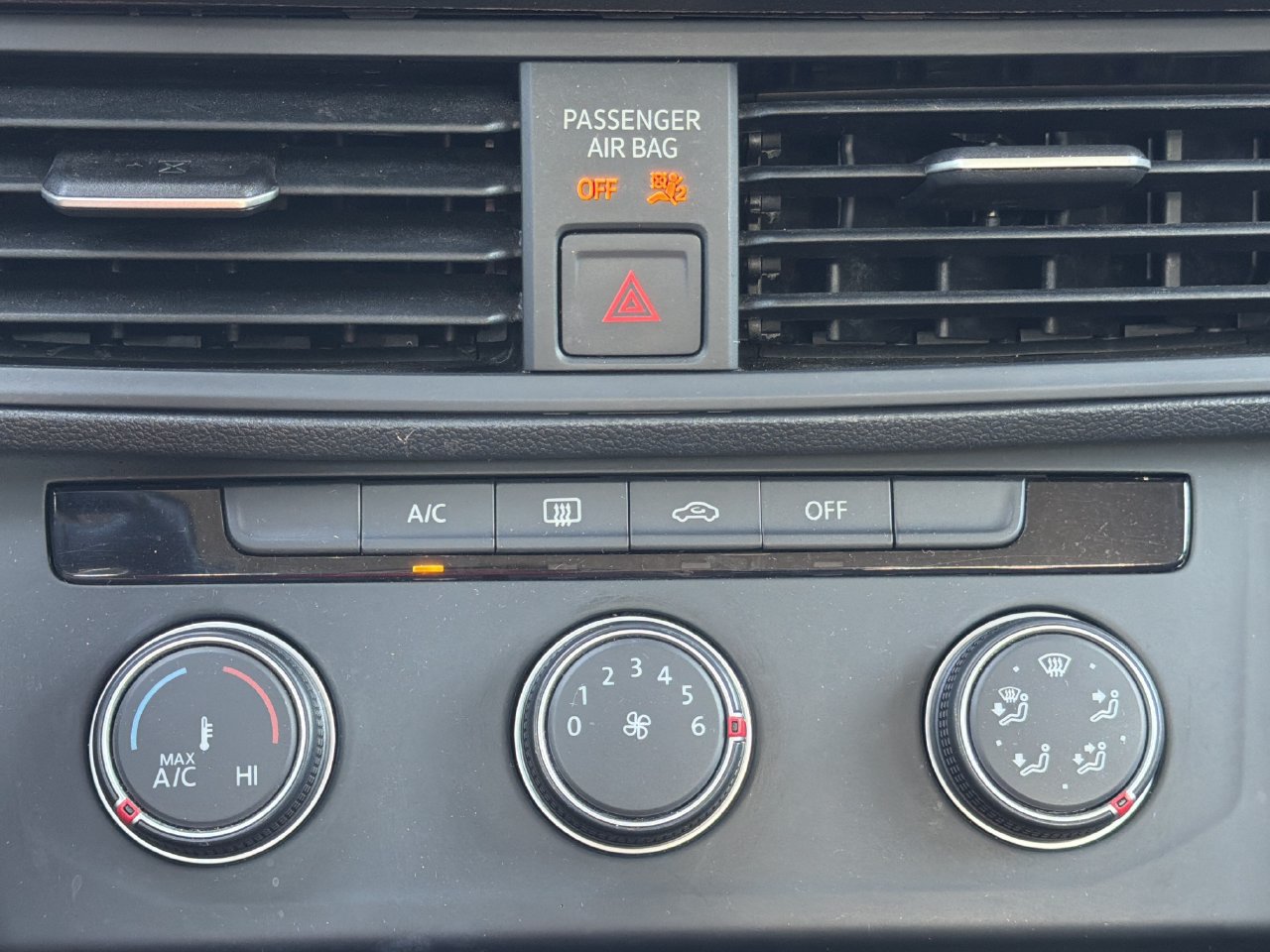 Used 2024 Volkswagen Jetta S FWD image 5