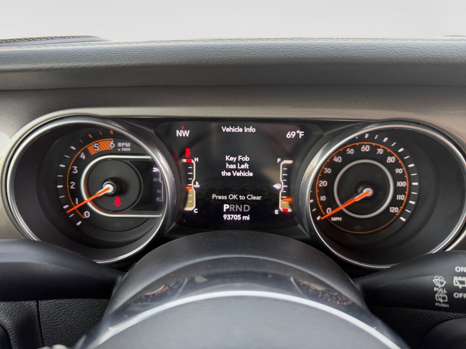 Used 2018 Jeep Wrangler Unlimited Sahara w/ Dual Top Group image 16