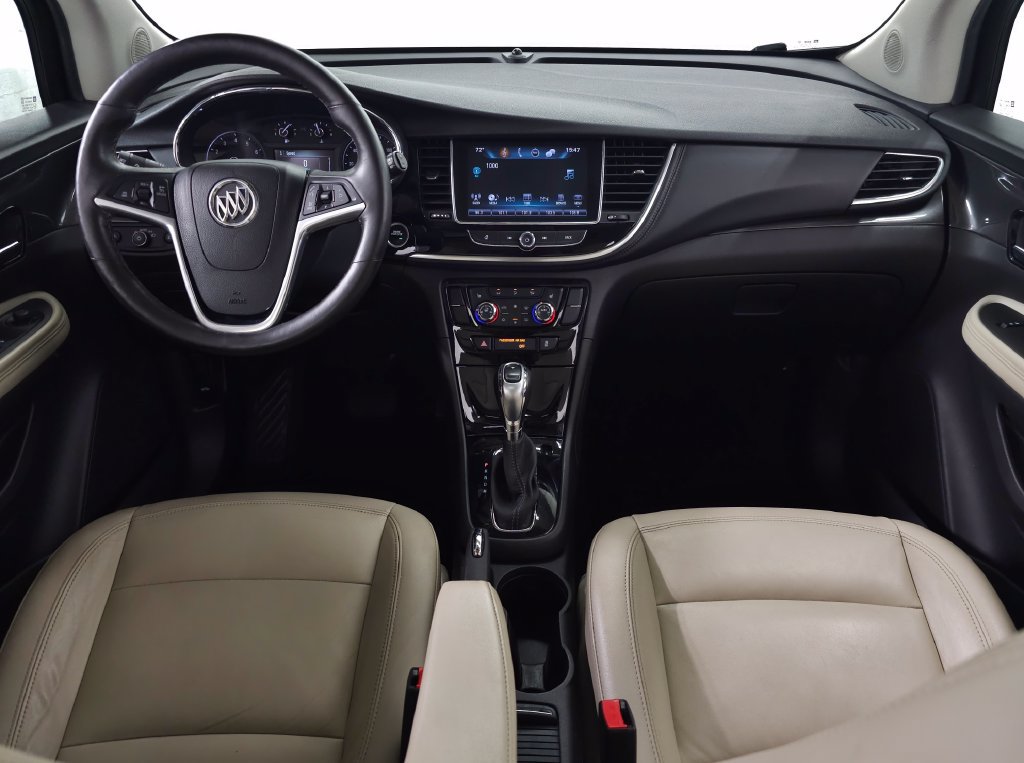 Used 2017 Buick Encore Essence w/ Experience Buick Package FWD image 10