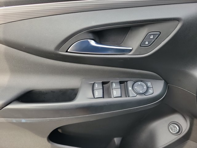Used 2024 Buick Envista Avenir FWD image 16