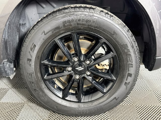 Used 2019 Dodge Journey SE w/ Blacktop Package FWD image 33