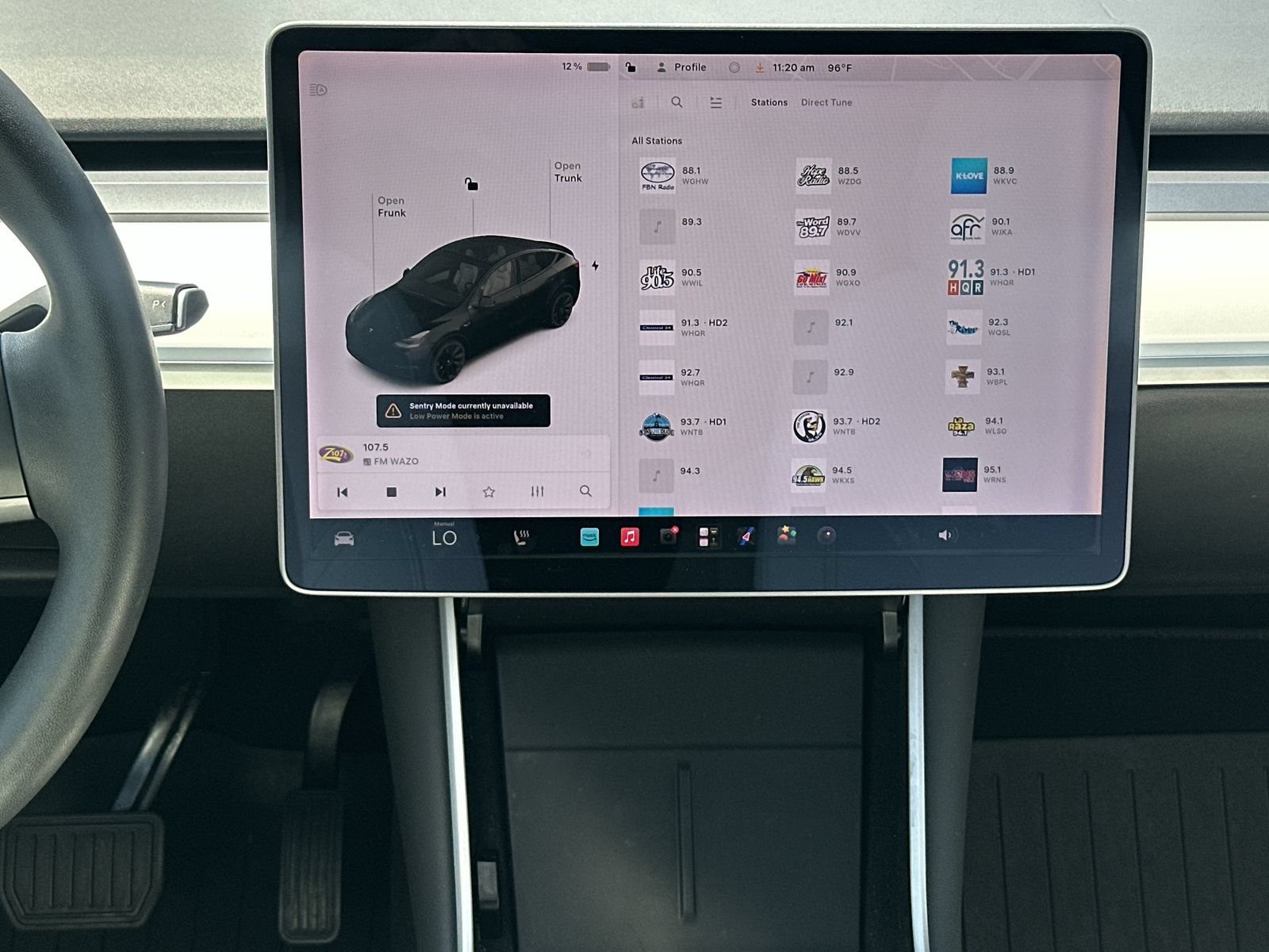 Used 2020 Tesla Model Y Long Range AWD/4WD image 25