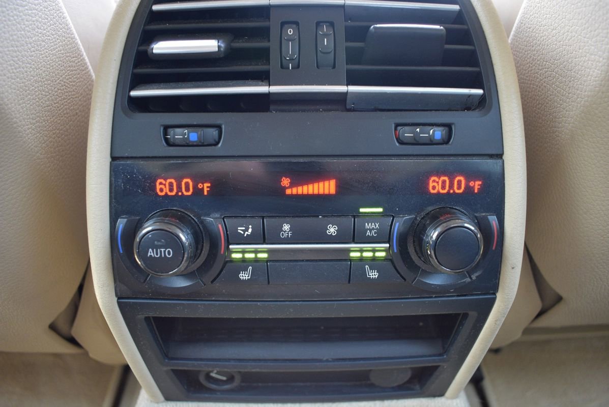 Used 2013 BMW 740Li w/ Executive Pkg image 33