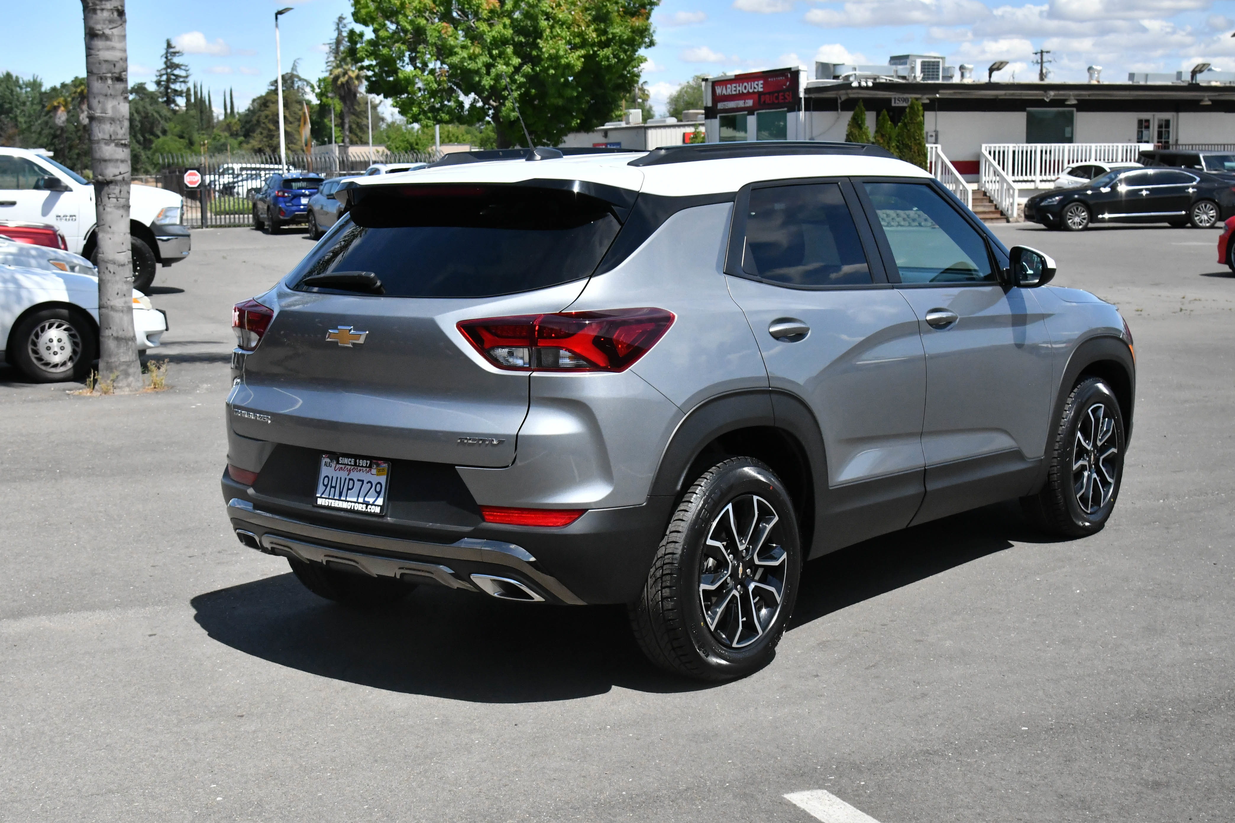 Used 2023 Chevrolet TrailBlazer ACTIV w/ Convenience Package image 8