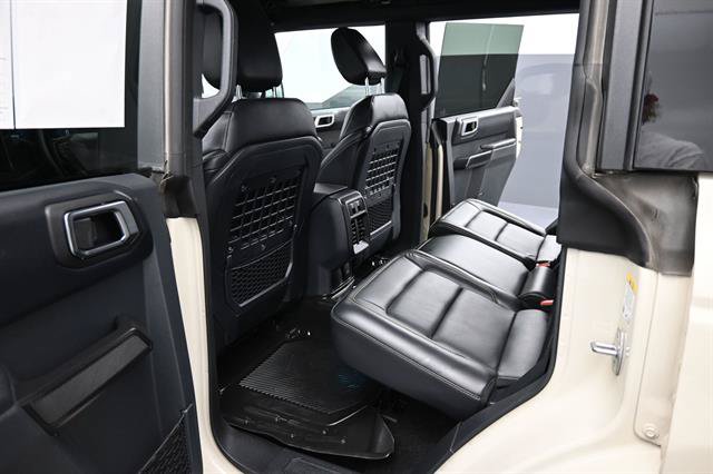 Used 2025 Ford Bronco Badlands AWD/4WD image 13