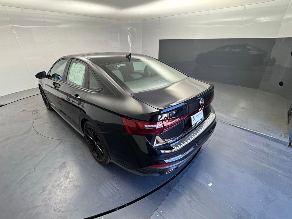 Used 2025 Volkswagen Jetta GLI Autobahn w/ GLI Black Package image 3