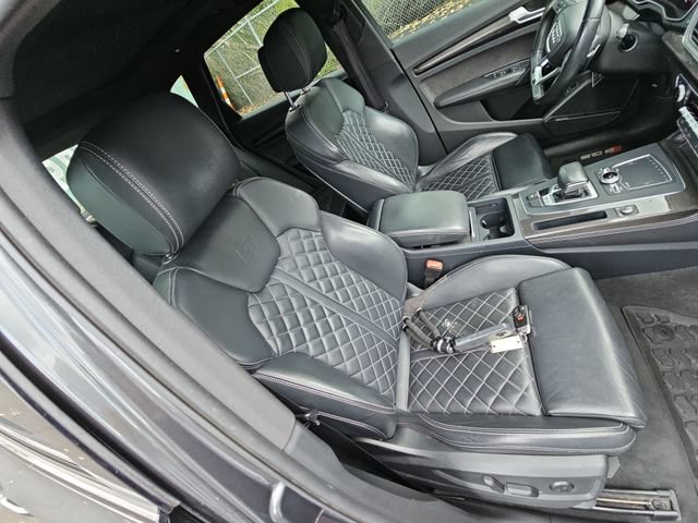 Used 2019 Audi SQ5 Premium Plus w/ Premium Plus Package AWD/4WD image 30
