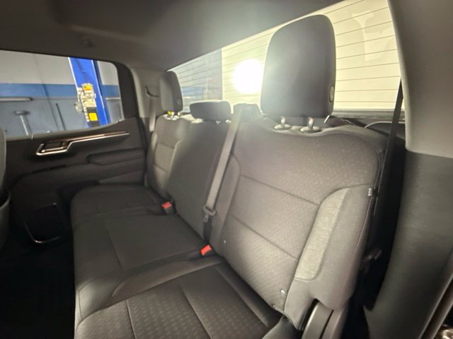 Used 2026 Chevrolet Silverado 1500 LT AWD/4WD image 27