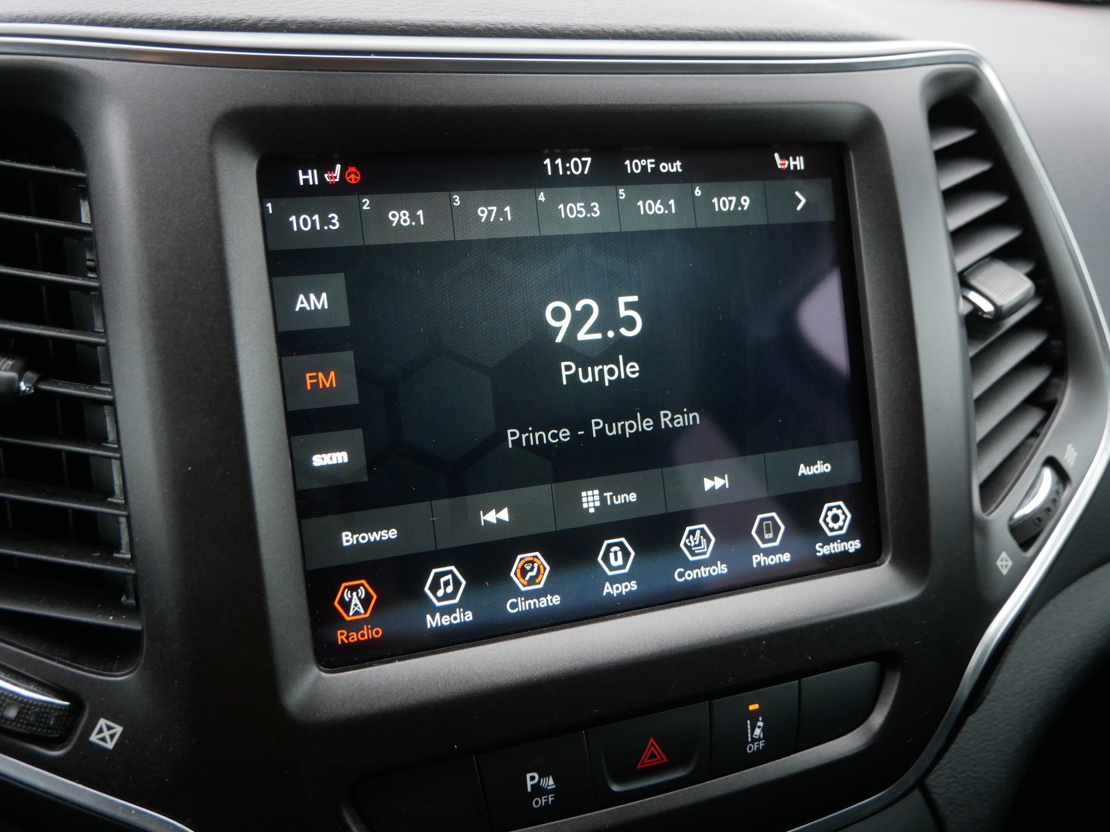 Certified 2022 Jeep Cherokee Trailhawk w/ Comfort/Convenience Group image 30