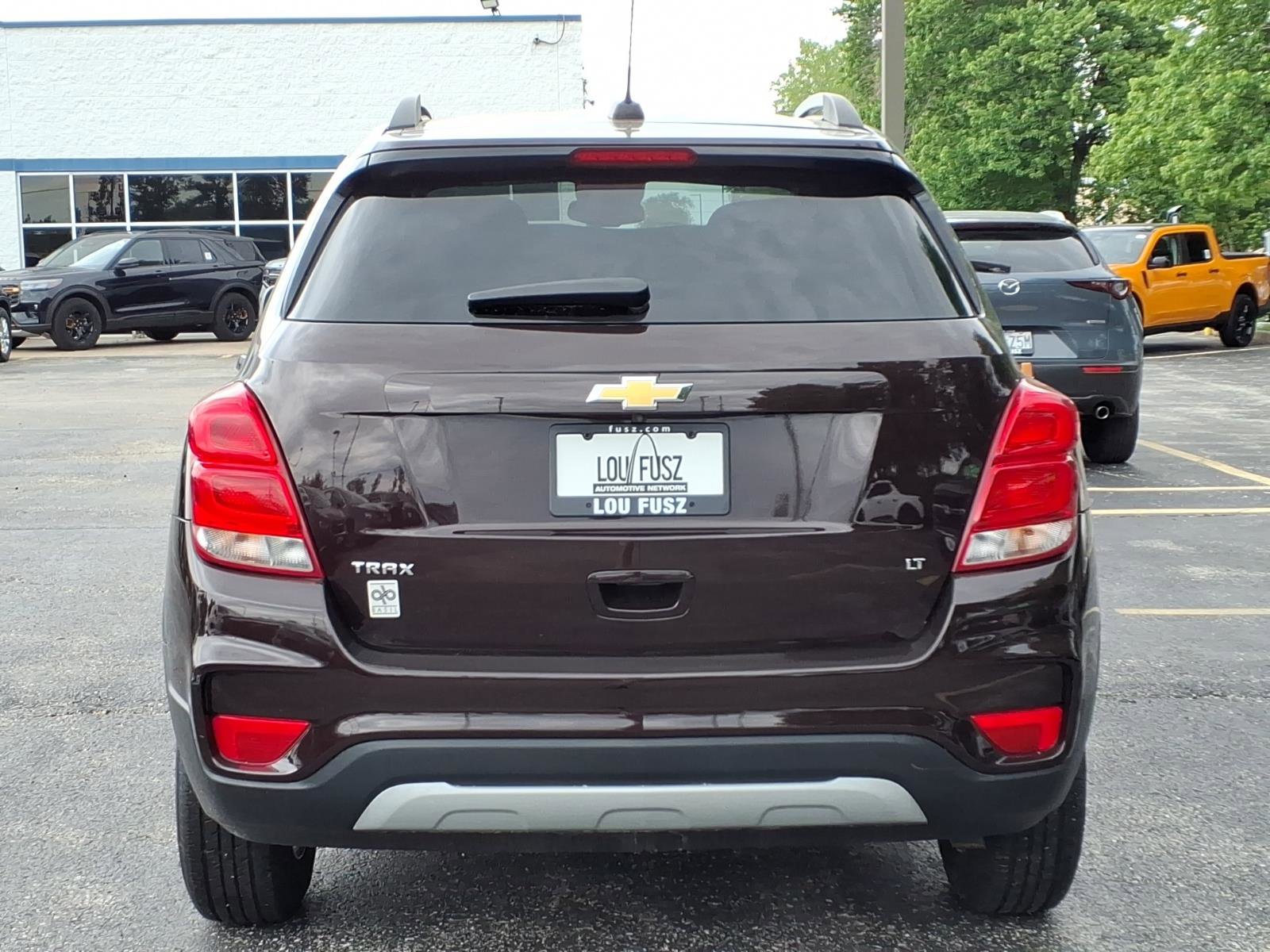Used 2020 Chevrolet Trax LT FWD image 30