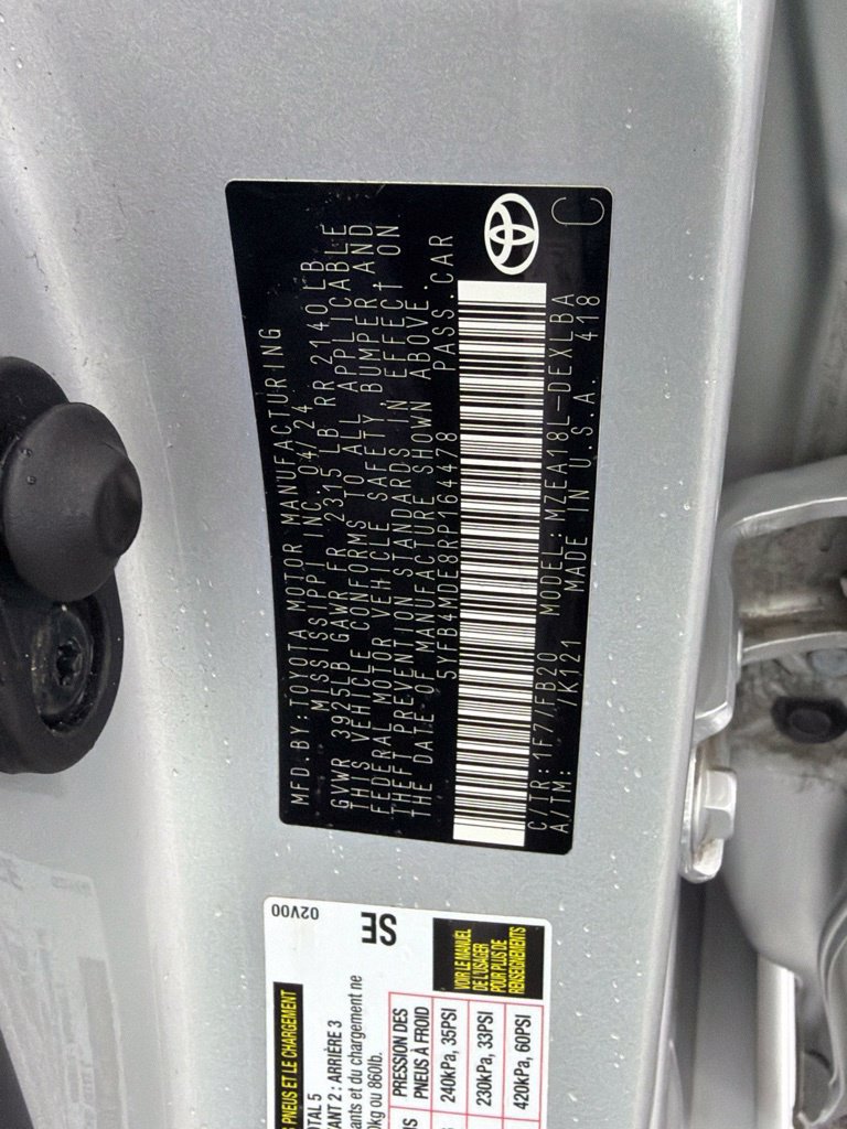 Used 2024 Toyota Corolla LE FWD image 43