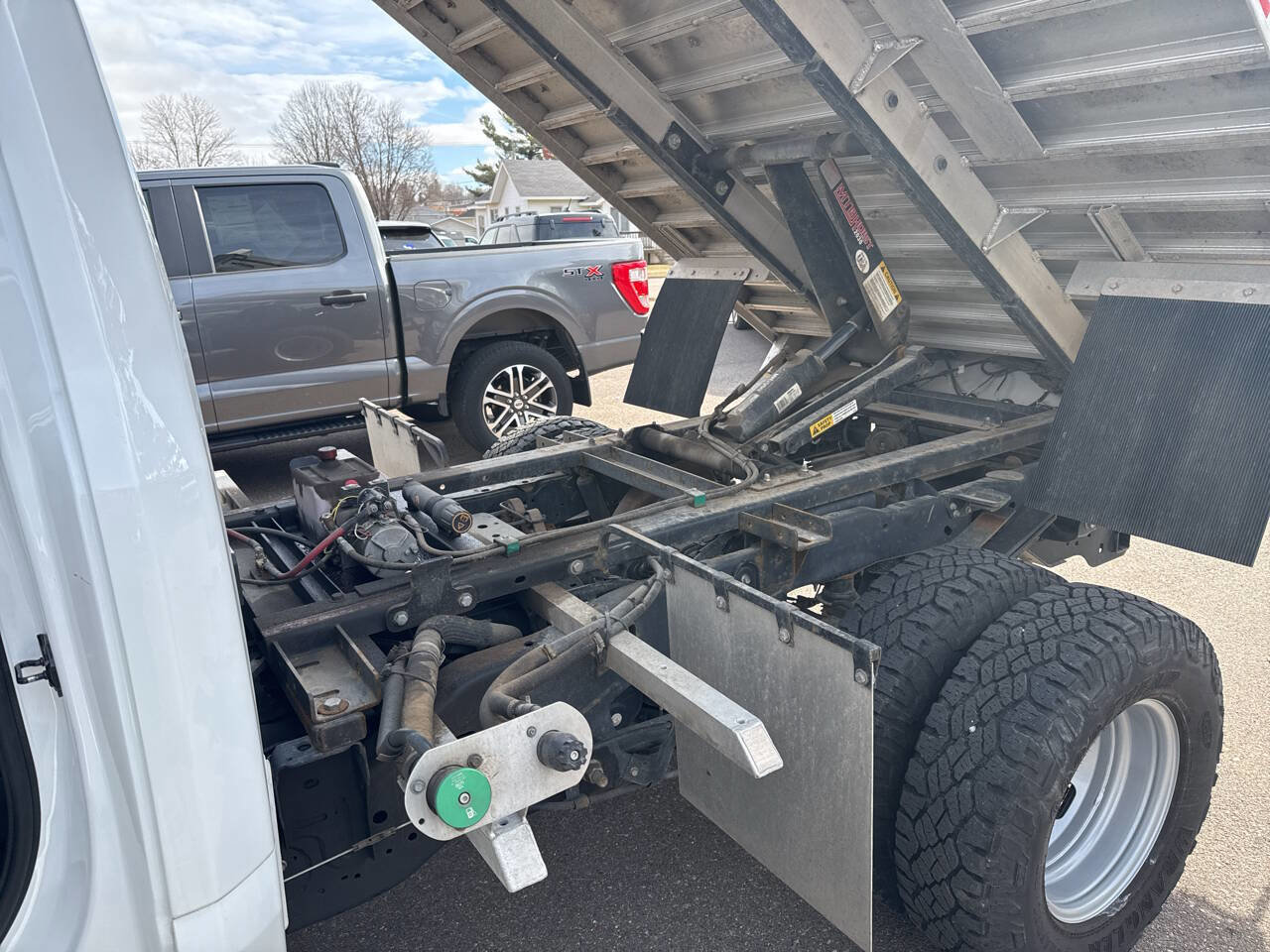 Used 2022 Ford F350 XLT image 38