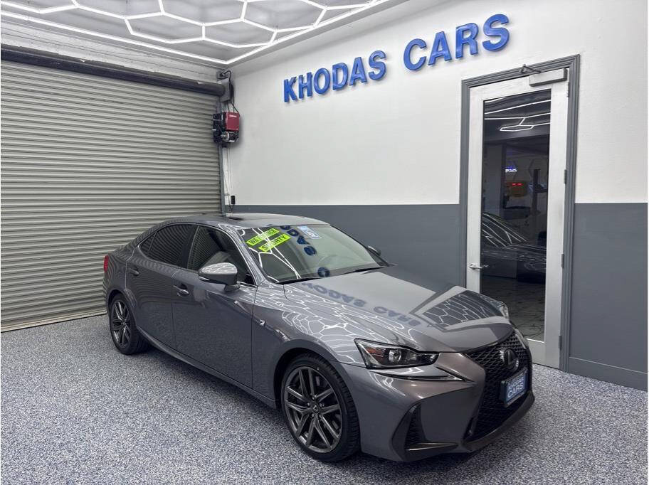 Used 2017 Lexus IS 200t F Sport w/ F Sport Package RWD image 7
