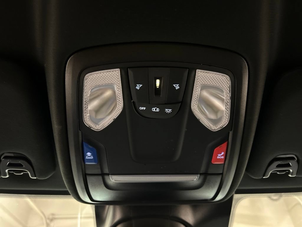 Used 2025 RAM 2500 Big Horn AWD/4WD image 25