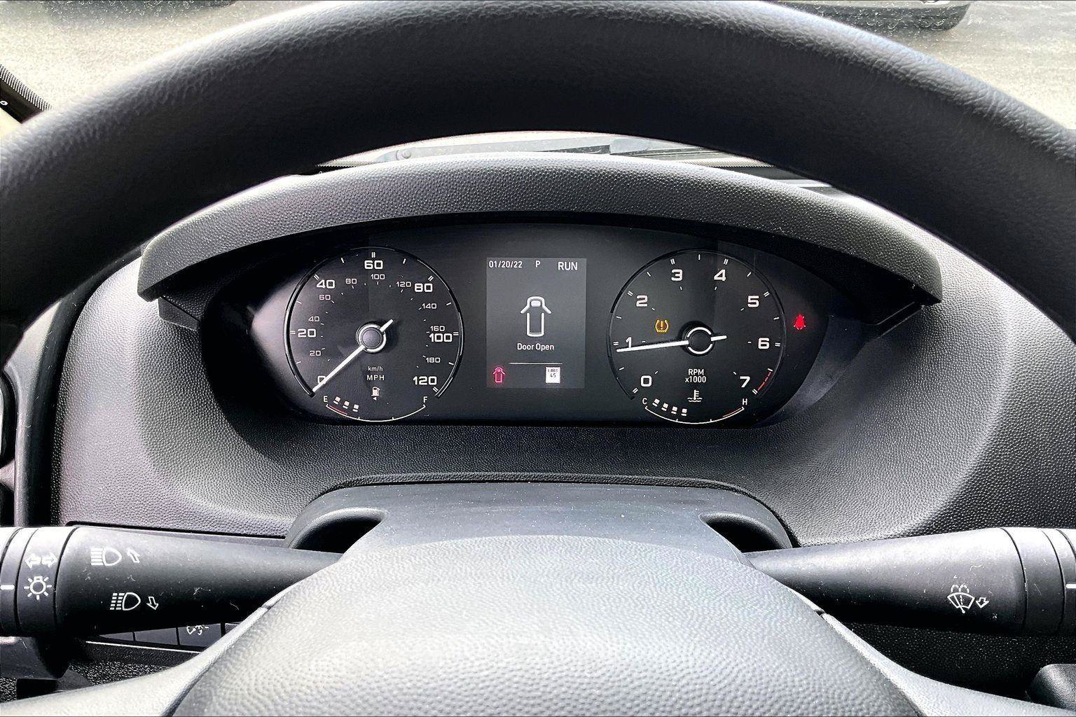 Used 2025 RAM ProMaster 2500 w/ Convenience Group FWD image 20