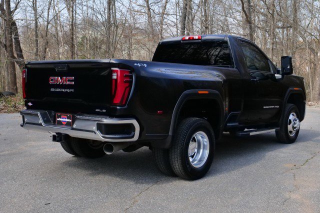 Used 2024 GMC Sierra 3500 SLE w/ SLE Convenience Package image 18