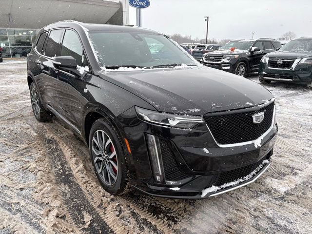 Used 2022 Cadillac XT6 Sport image 9
