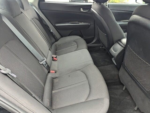 Used 2020 Kia Optima LX image 25