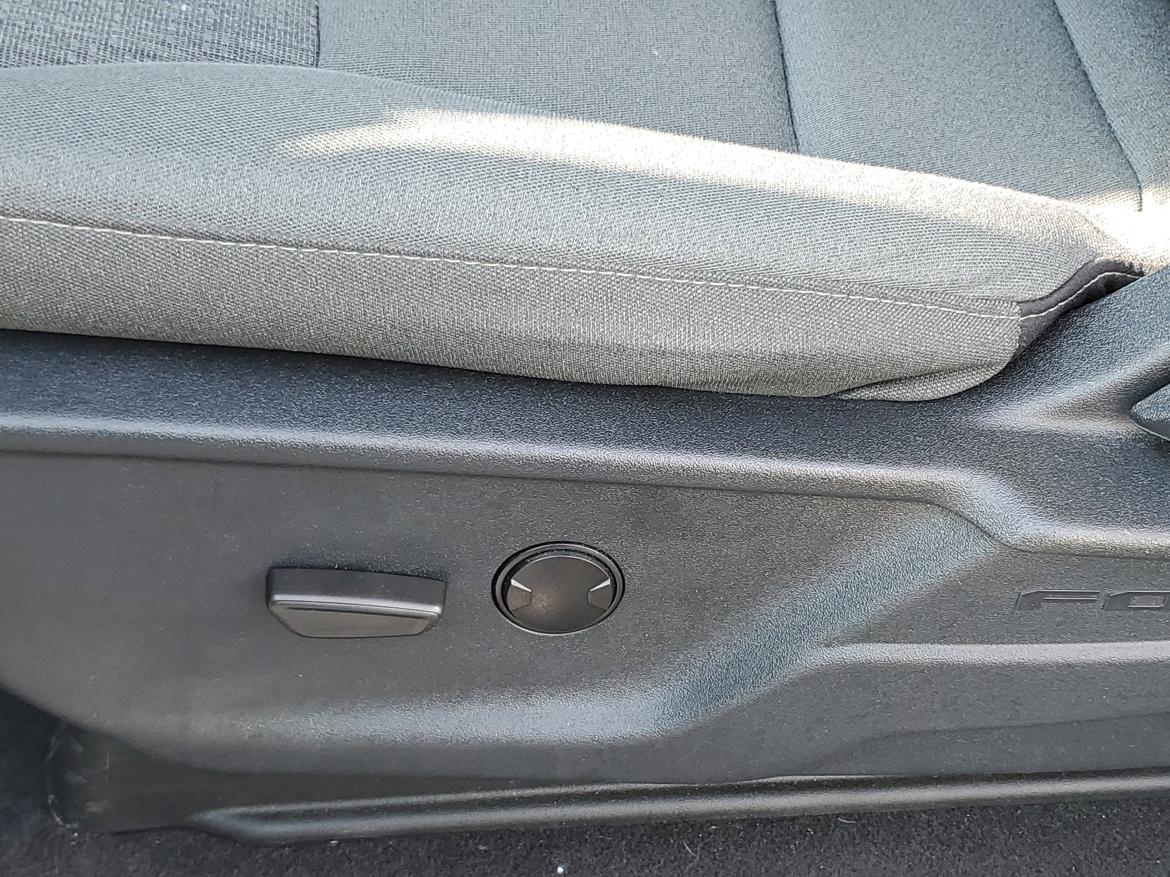 Used 2025 Ford F150 XLT w/ Equipment Group 301A Standard image 24