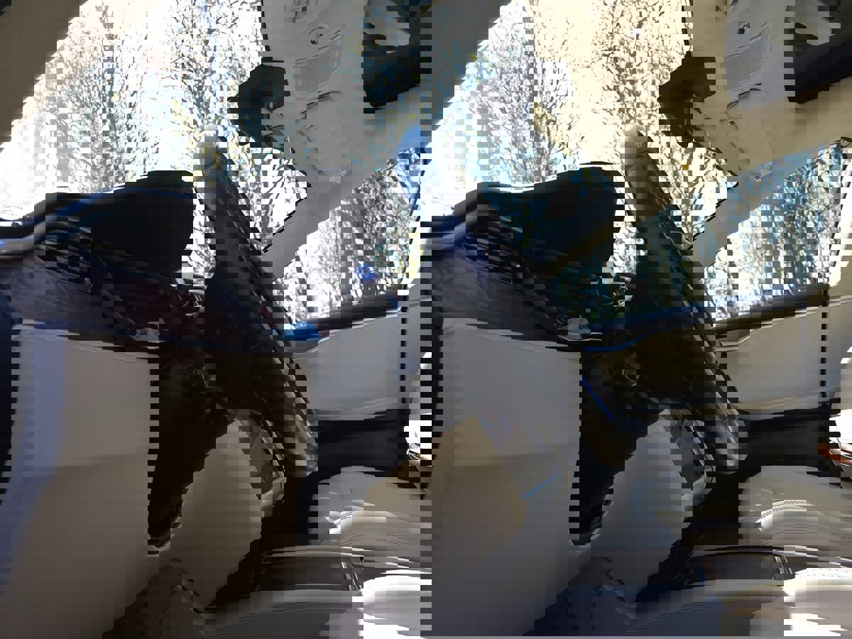 Used 2018 Tesla Model S 100D image 28