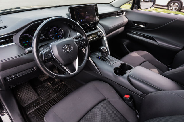Used 2023 Toyota Venza LE AWD/4WD image 59