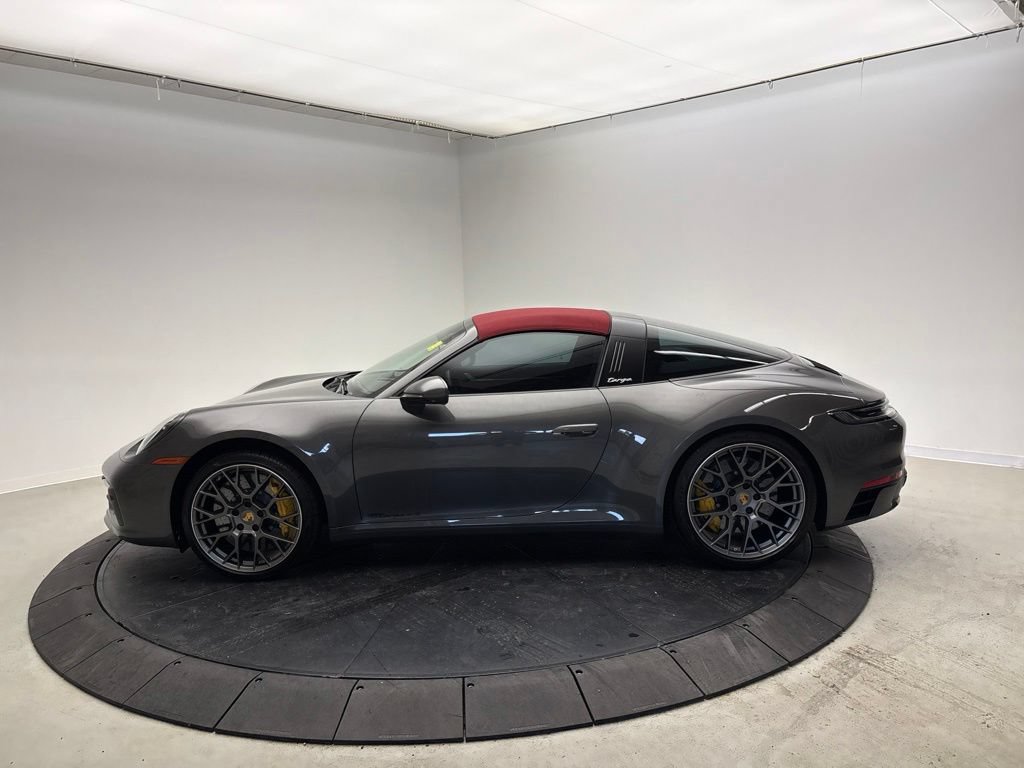 Certified 2022 Porsche 911 Targa 4S AWD/4WD image 2