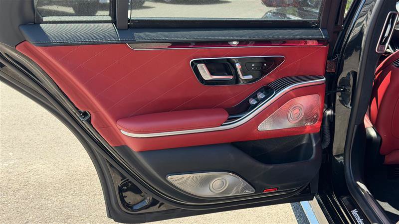 Used 2023 Mercedes-Benz S 580 4MATIC Sedan image 50