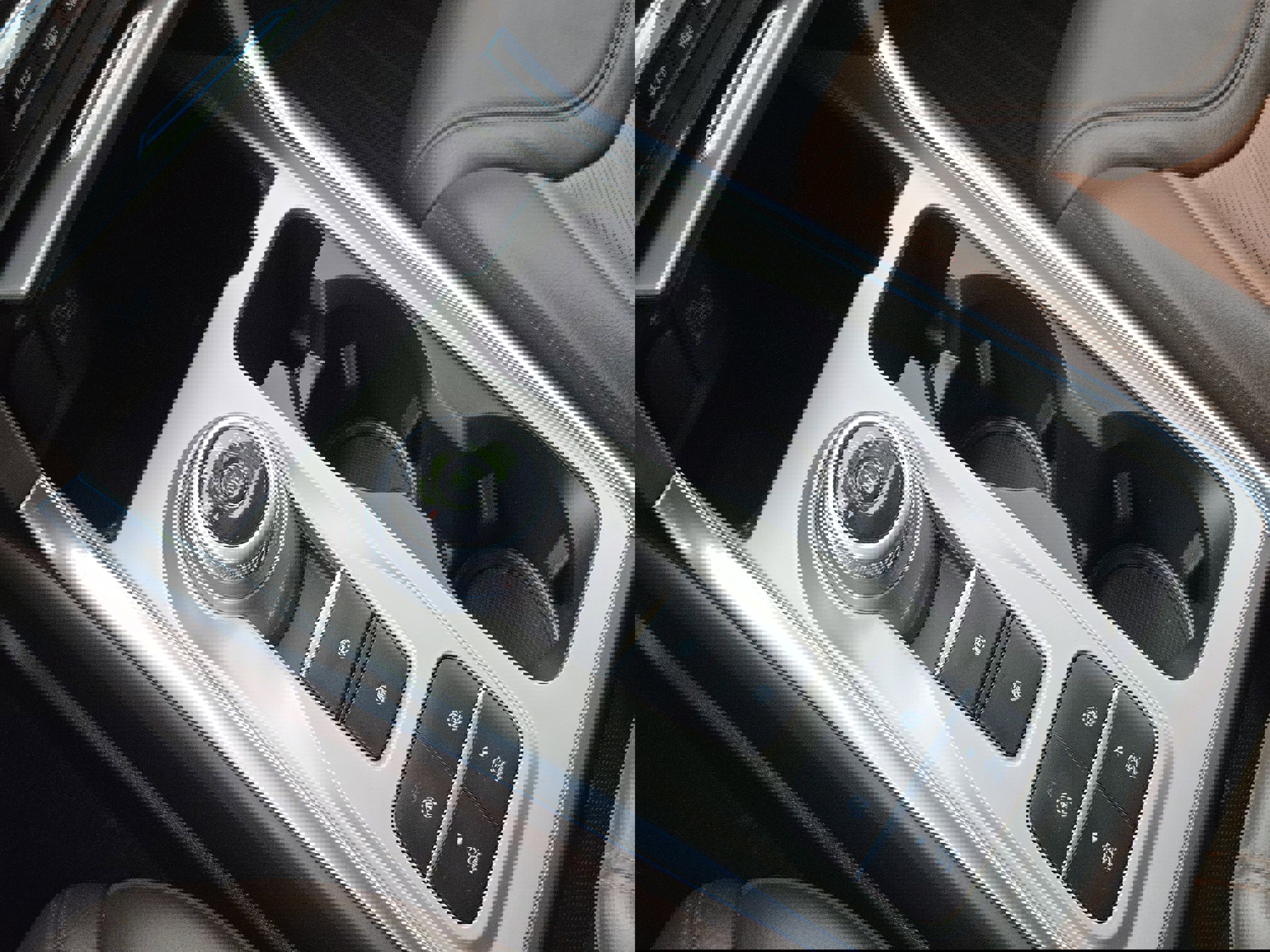 Used 2021 Ford Explorer King Ranch w/ Premium Technology Package image 21