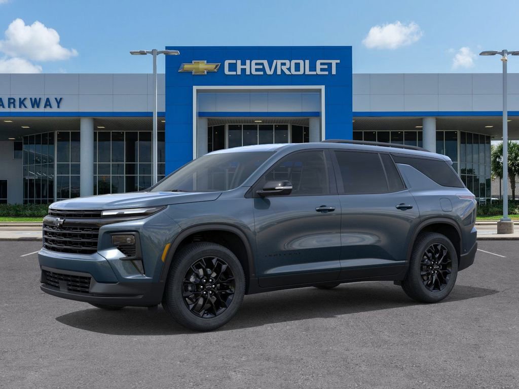 New 2026 Chevrolet Traverse LT w/ Midnight/Sport Edition FWD image 2
