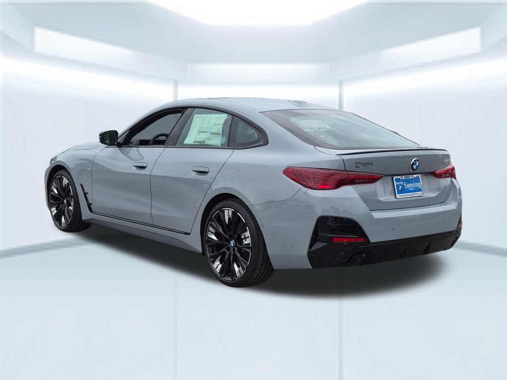 New 2026 BMW 430i w/ M Sport Package RWD image 3