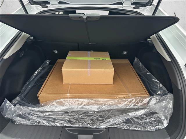 New 2026 Toyota Prius Plug-In Hybrid FWD image 8