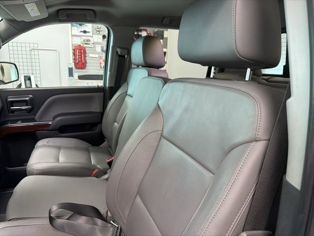Used 2018 GMC Sierra 1500 SLT w/ SLT Premium Package image 17
