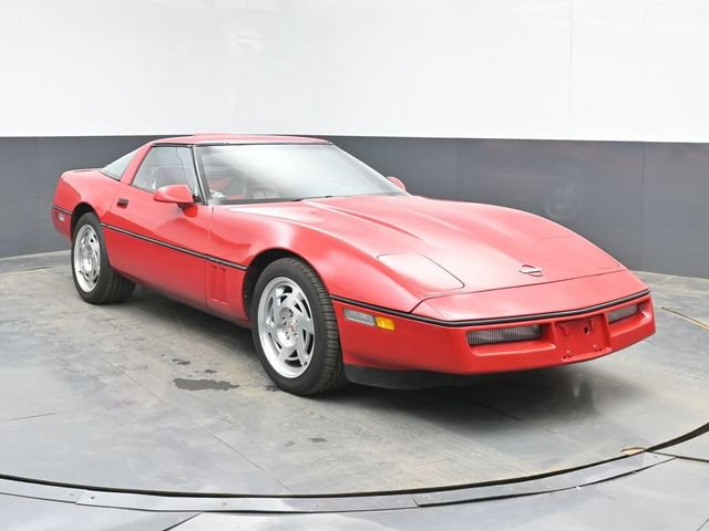 Used 1990 Chevrolet Corvette Coupe RWD image 2