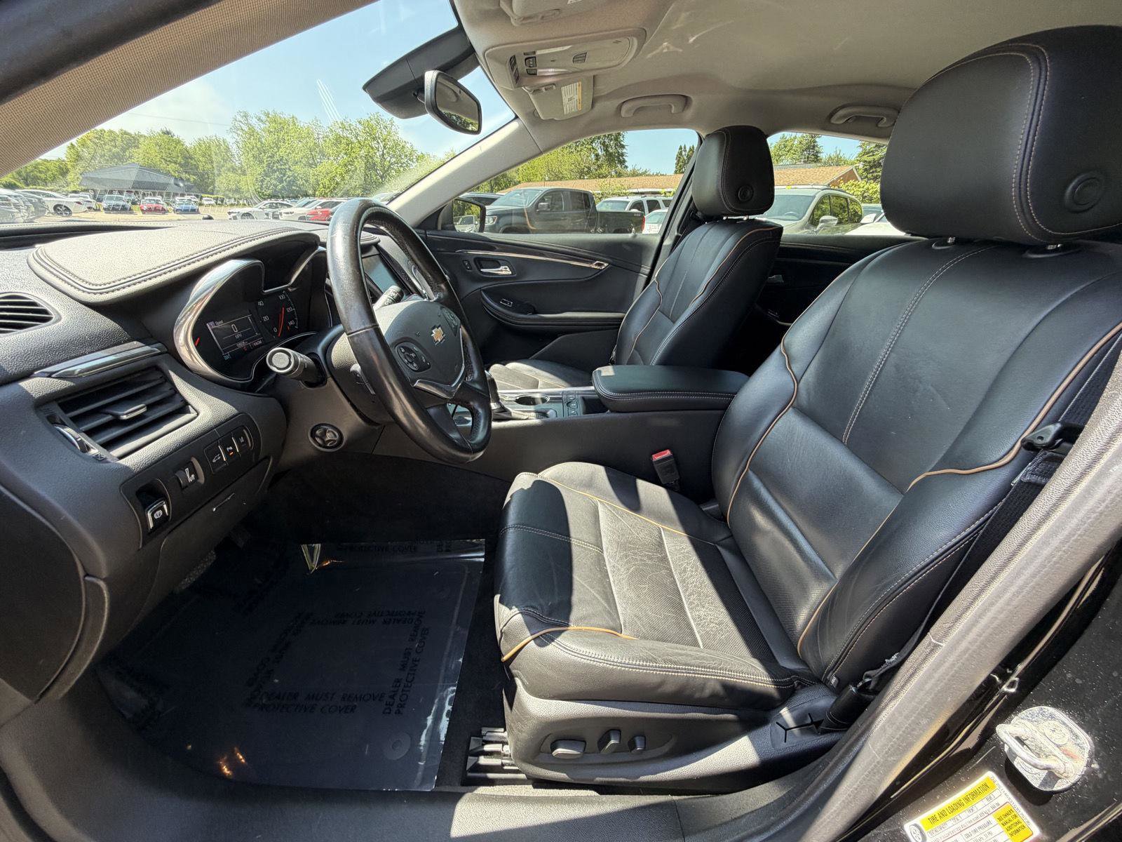 Used 2016 Chevrolet Impala LTZ w/ Enhanced Convenience Package FWD image 11