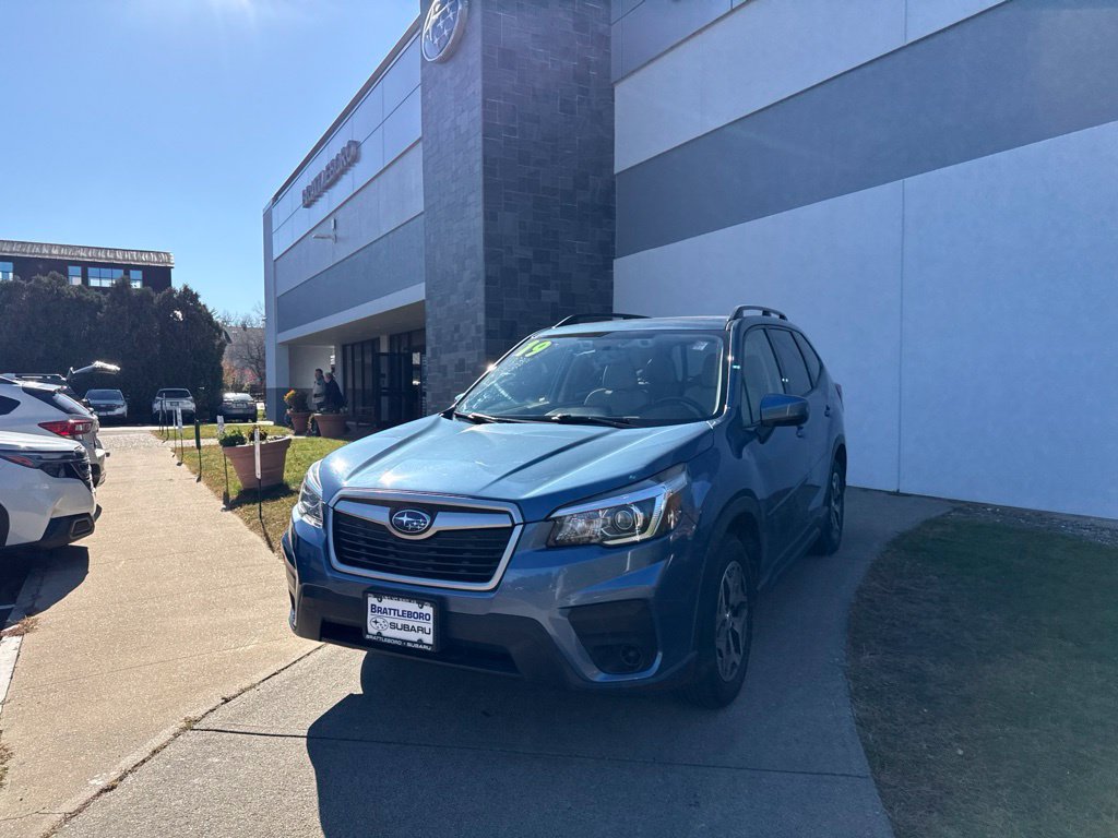 Used 2019 Subaru Forester Premium w/ All-Weather Package AWD/4WD image 8