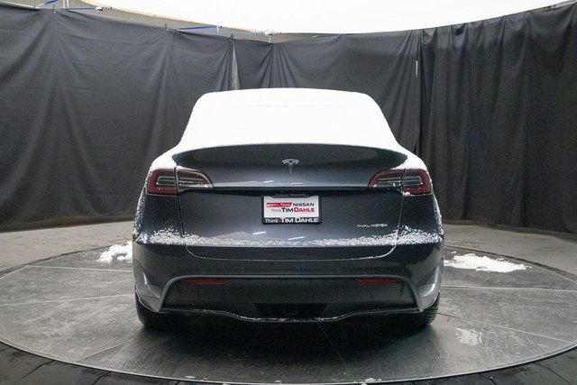 Used 2020 Tesla Model Y Long Range image 11