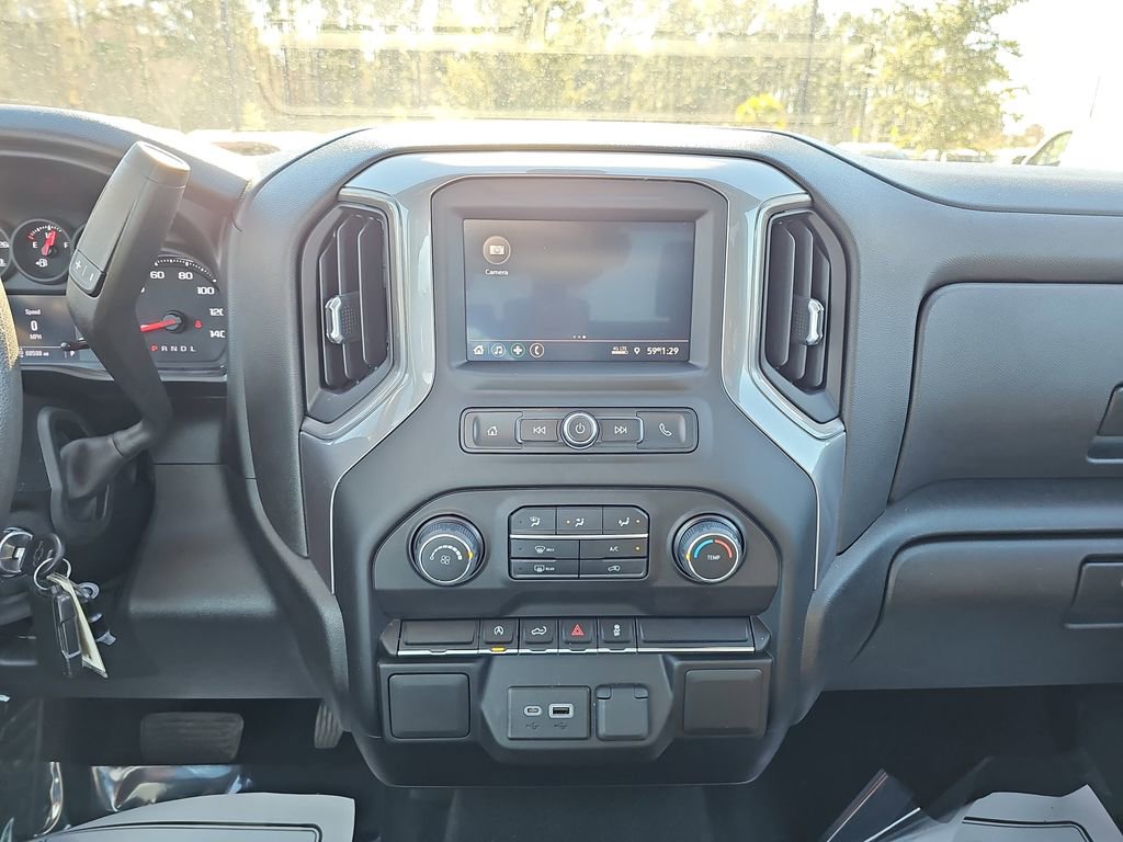 Used 2022 Chevrolet Silverado 1500 Custom image 24