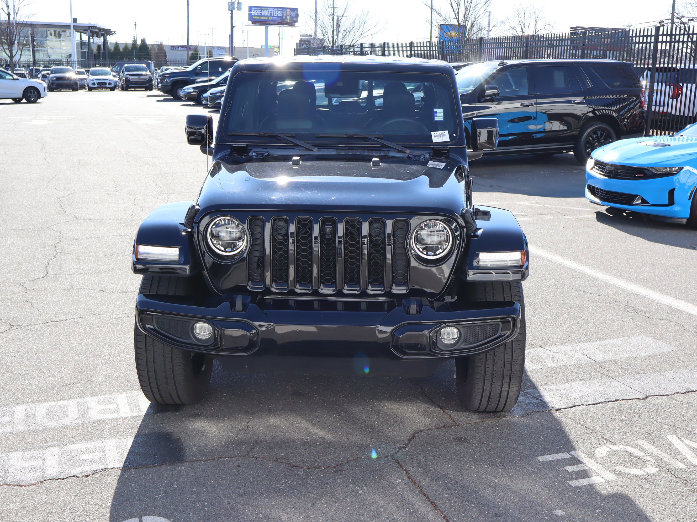 Used 2022 Jeep Gladiator Overland image 3